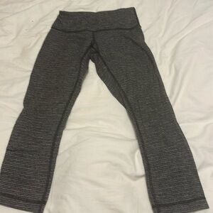 Lululemon leggings size 4